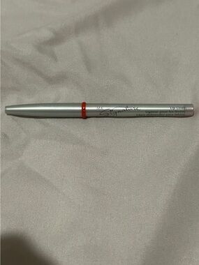 Mary Kay Signature Lip Liner Silver with Red Accent